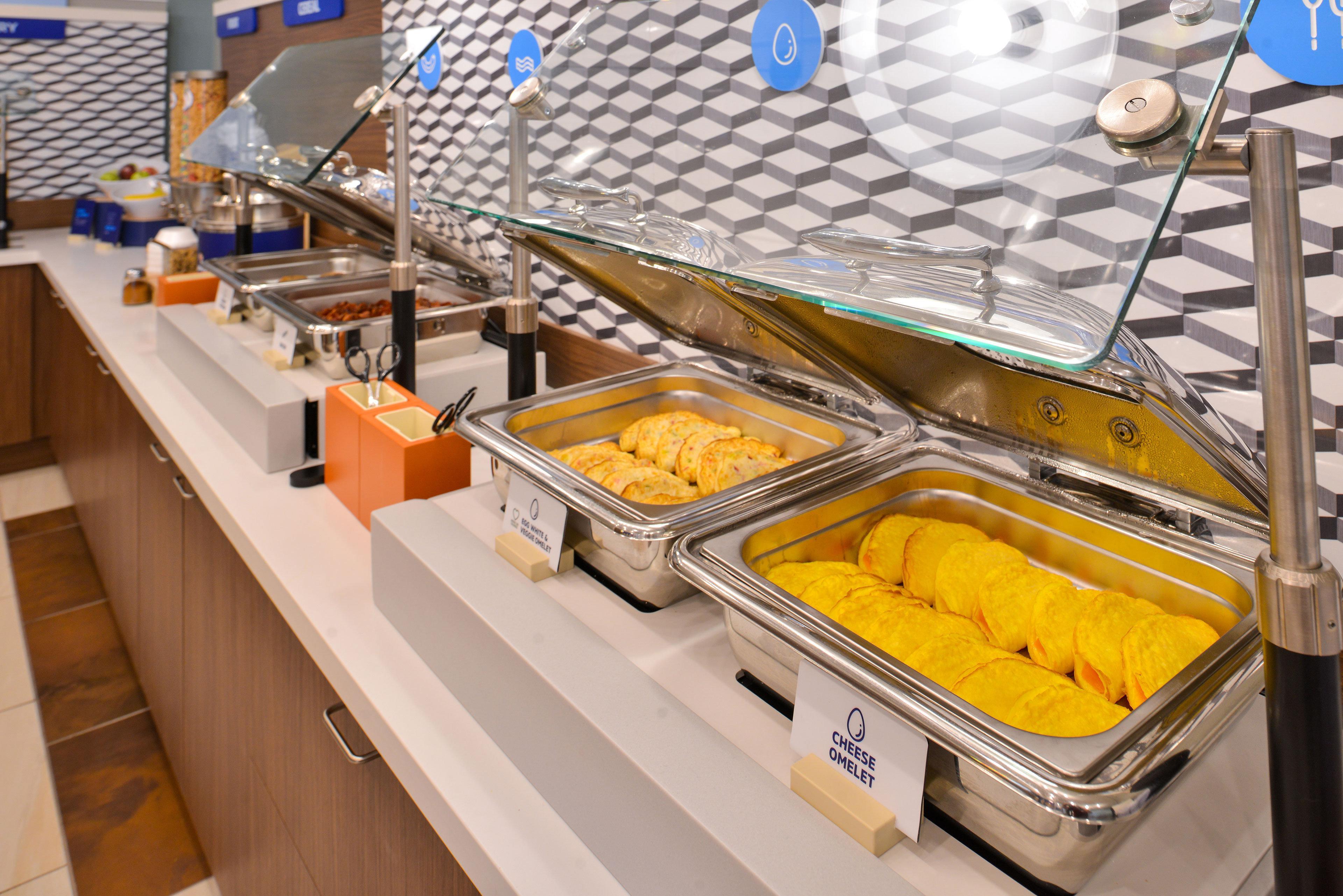 Holiday Inn Express - Plymouth By Ihg Экстерьер фото